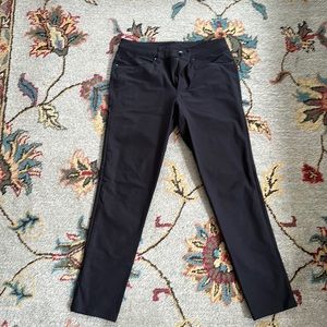 Lululemon ABC pants..31 waist